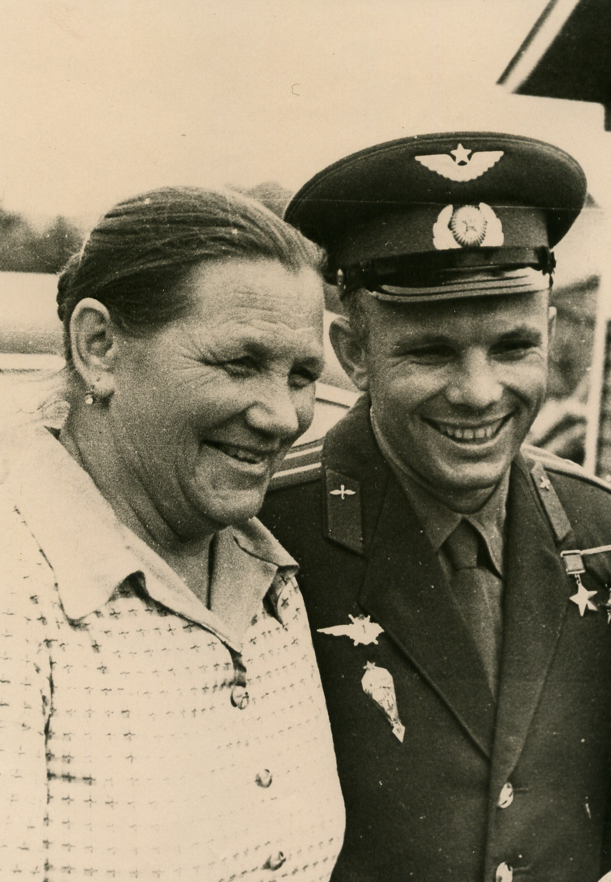 foto-1-yurij-gagarin-s-ma